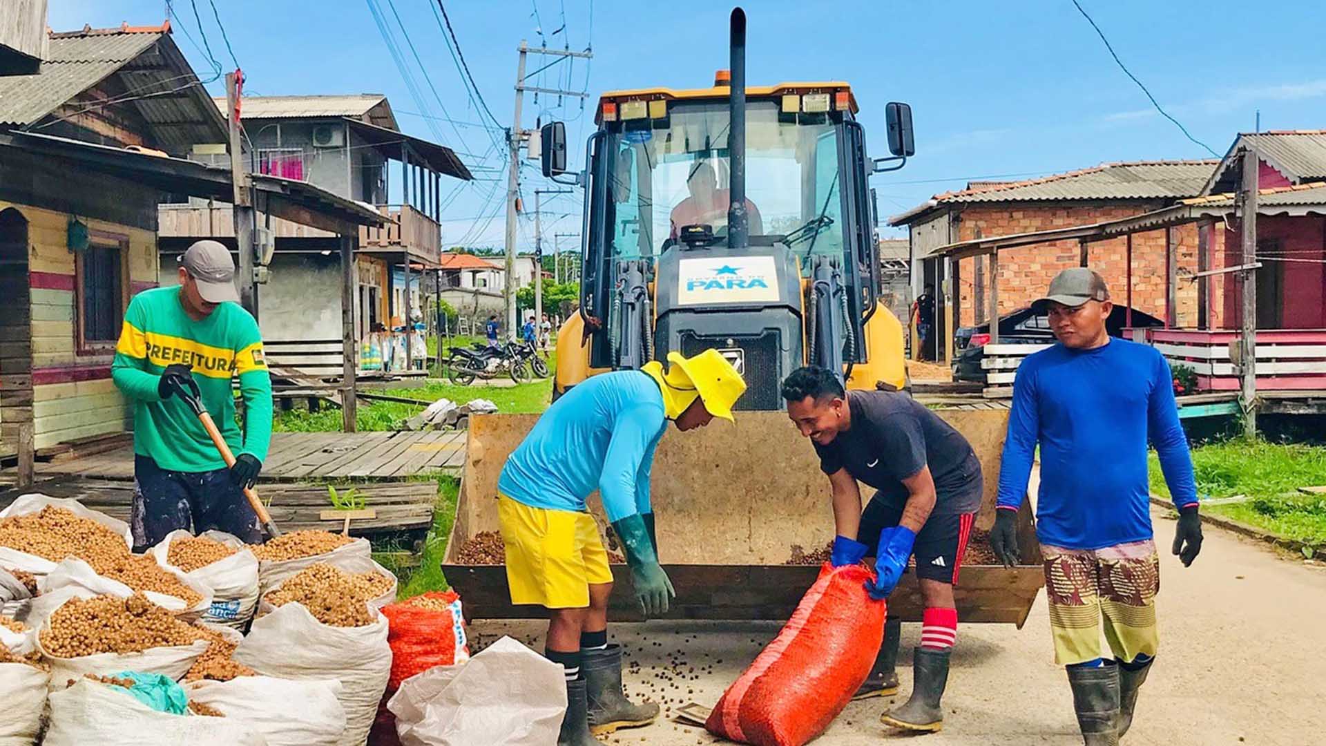 Entulhos na Benedita Almeida