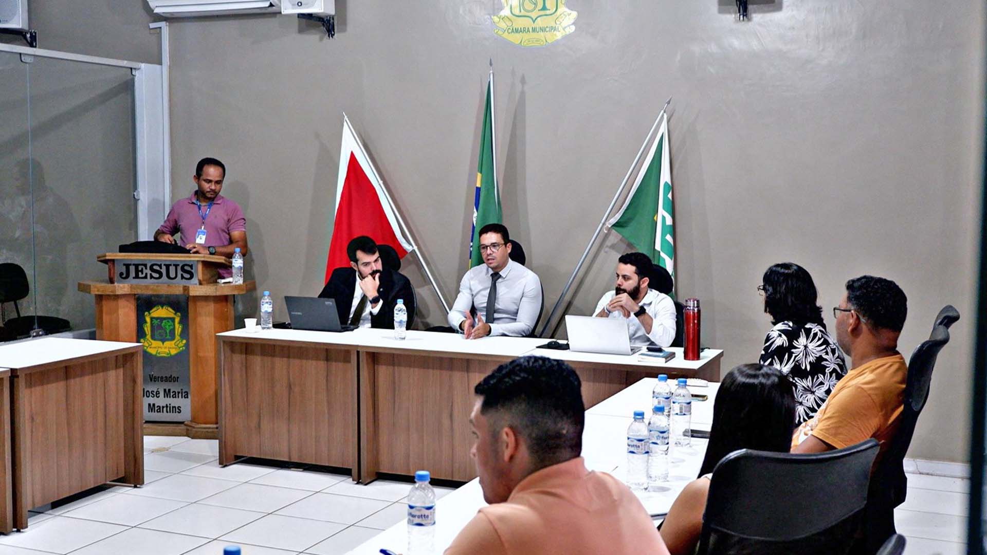 Bagre reúne a justiça e bota projeto de pé